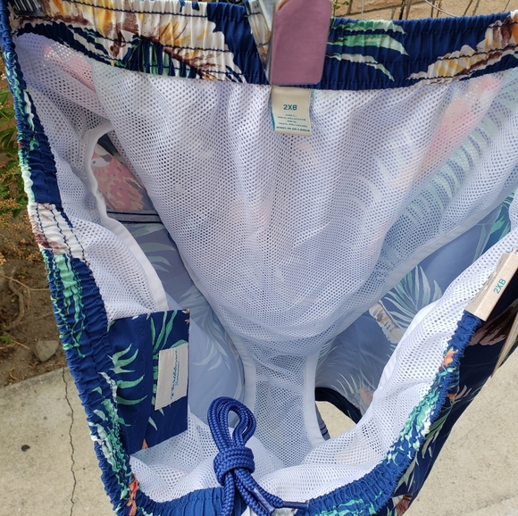 $119 NEW both Men 2XB Caribbean elastic waist swim trunks shorts mesh lining - Picture 4 of 14